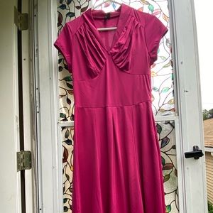 Casual size medium pink pleated dress